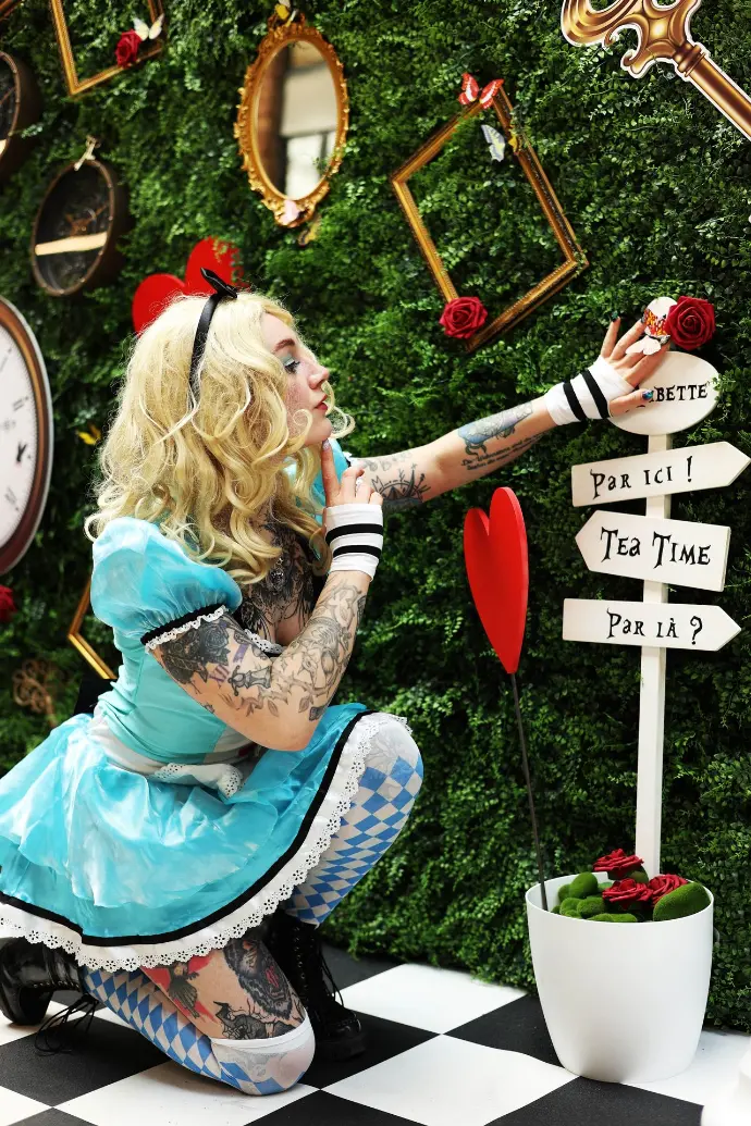  alice-wonderland-aubette-straasbourg-letstras-photos