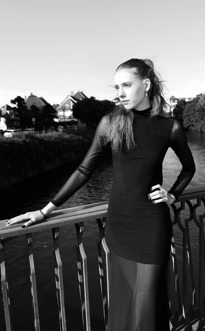 shooting-book-model-strasbourg--letstras-photos