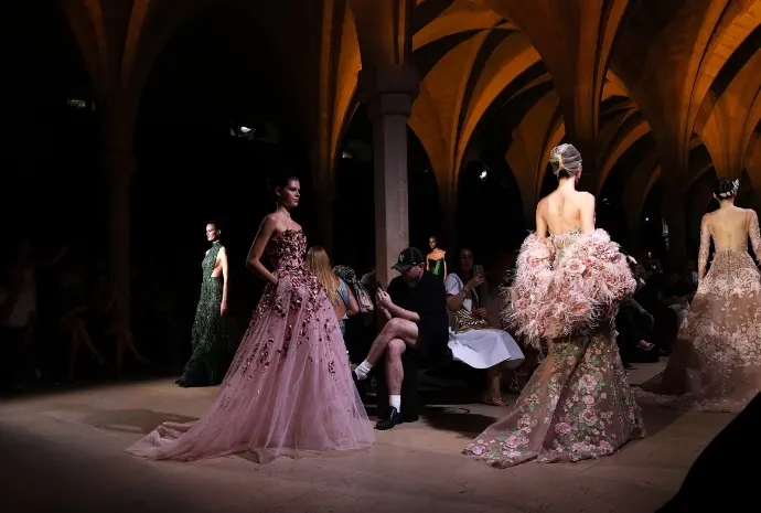 fashion-week-paris-zuhair-murad-letstrasphotos