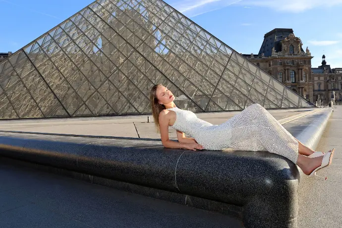shooting-pyramide-louvre-paris-letstrasphotos